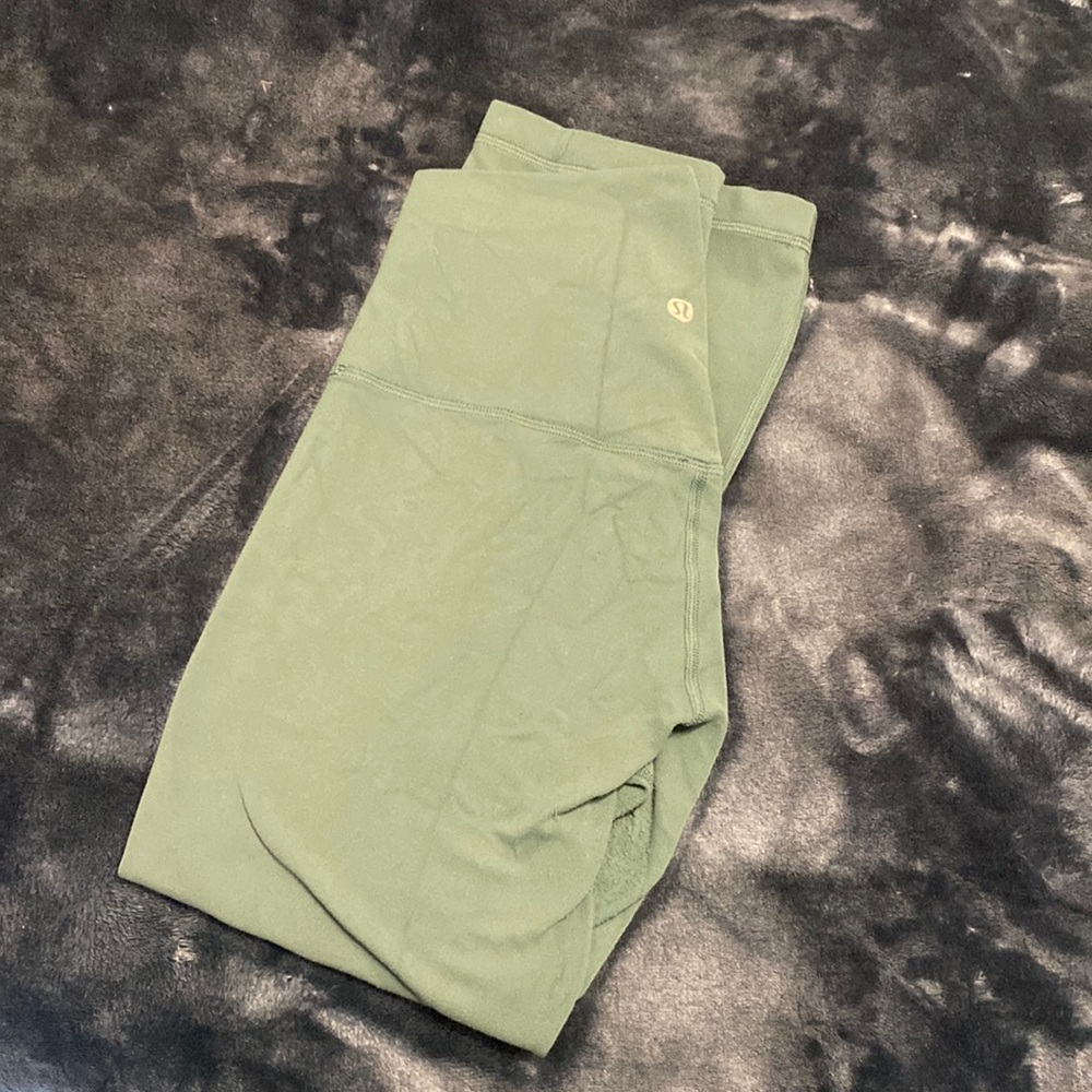 Lululemon Army Green Cropped Align Leggings